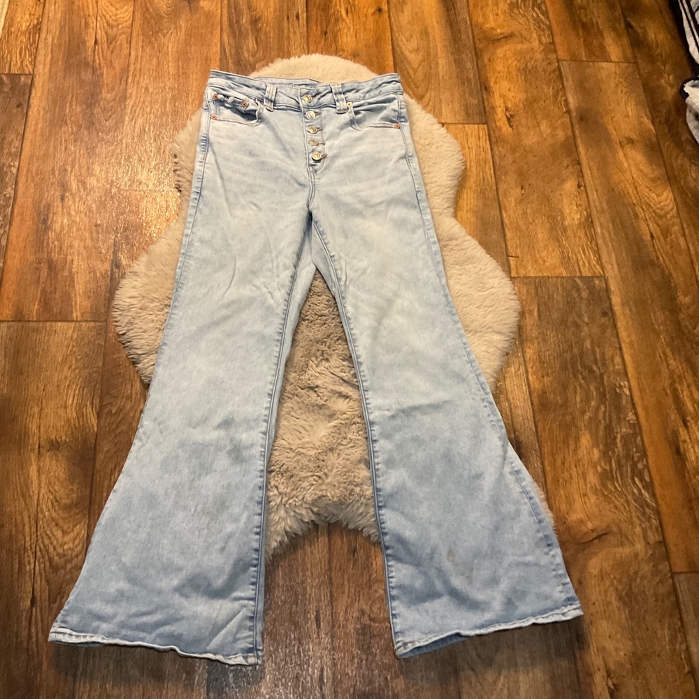 American Eagle Outfitters Light Wash Flare Jeans